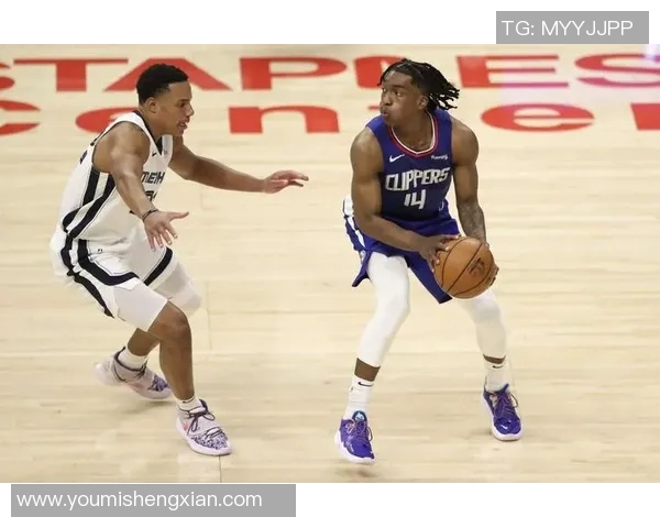 太阳与灰熊精彩对决视频直播全程回顾与分析